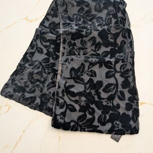 Floral Velvet Scarf in Black and Gray